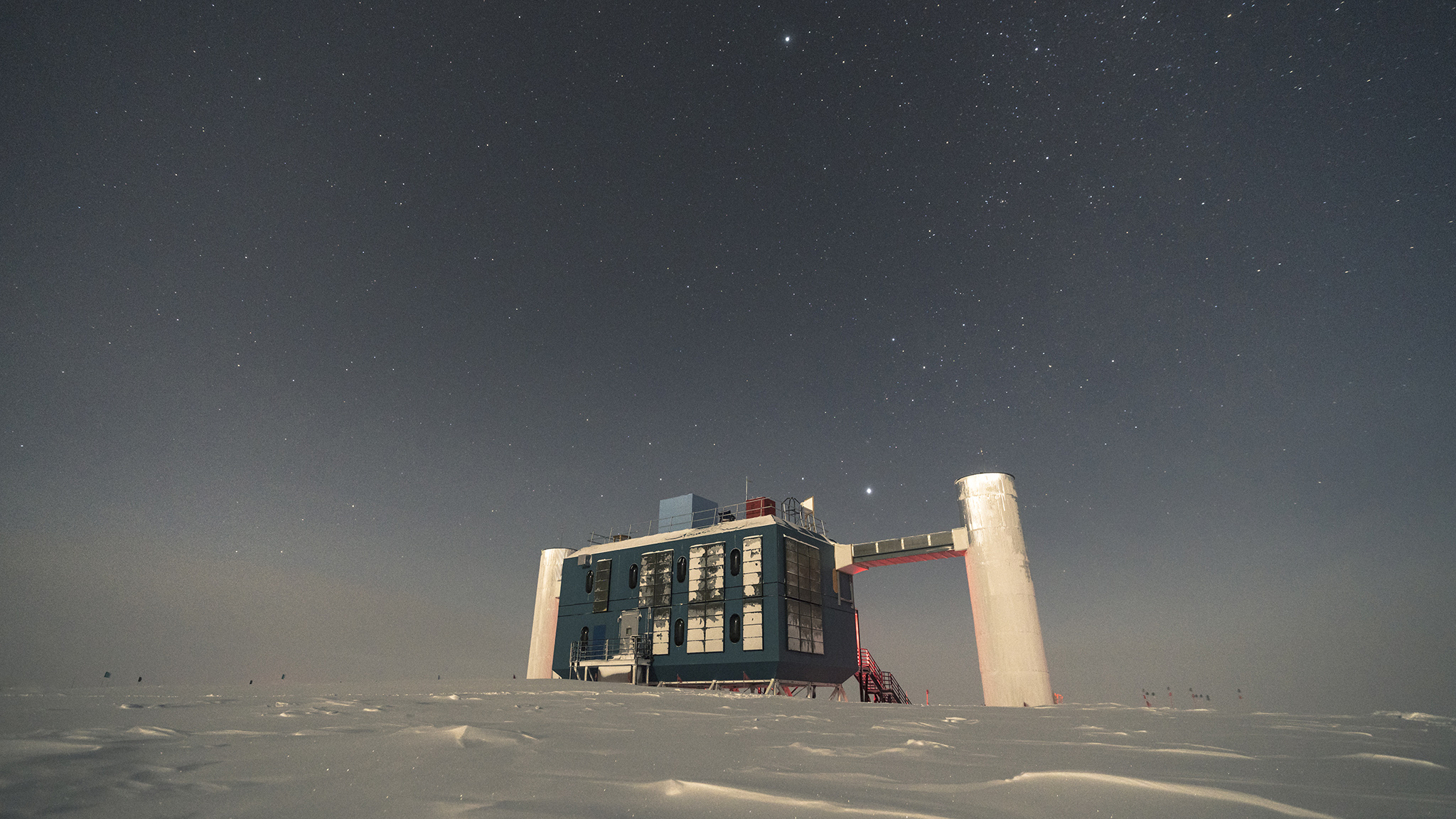 IceCube Lab under the stars – 2017
