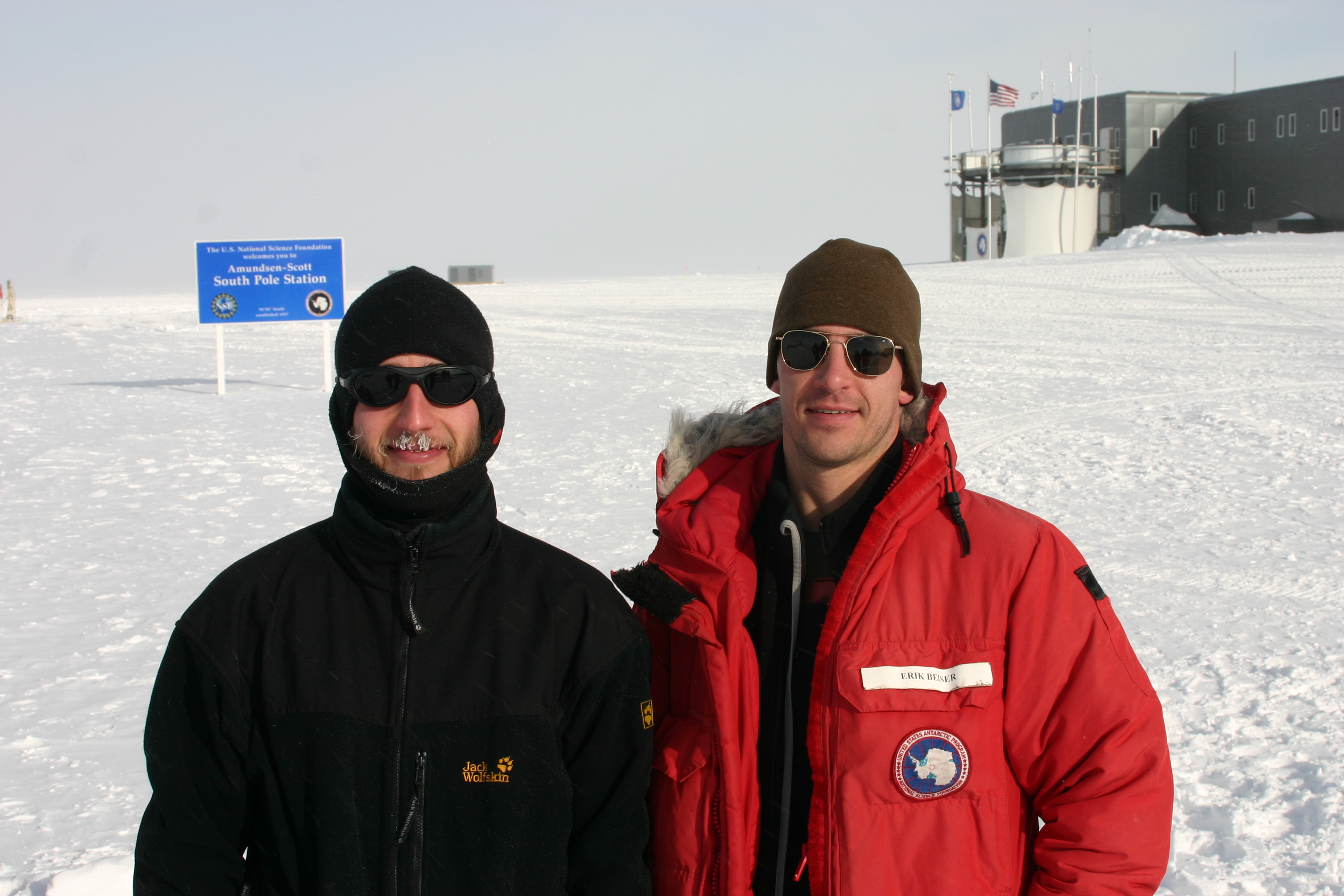 Stephan Richter and Erik Beiser – IceCube&#039;s 2014-15 winterovers